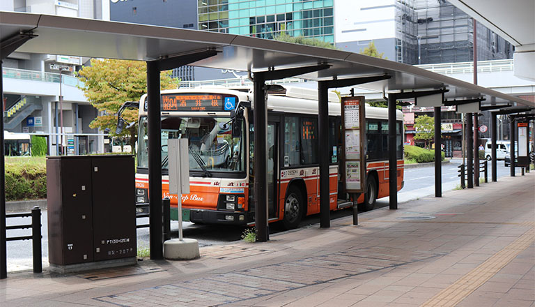 常磐線南柏駅東口のバス停